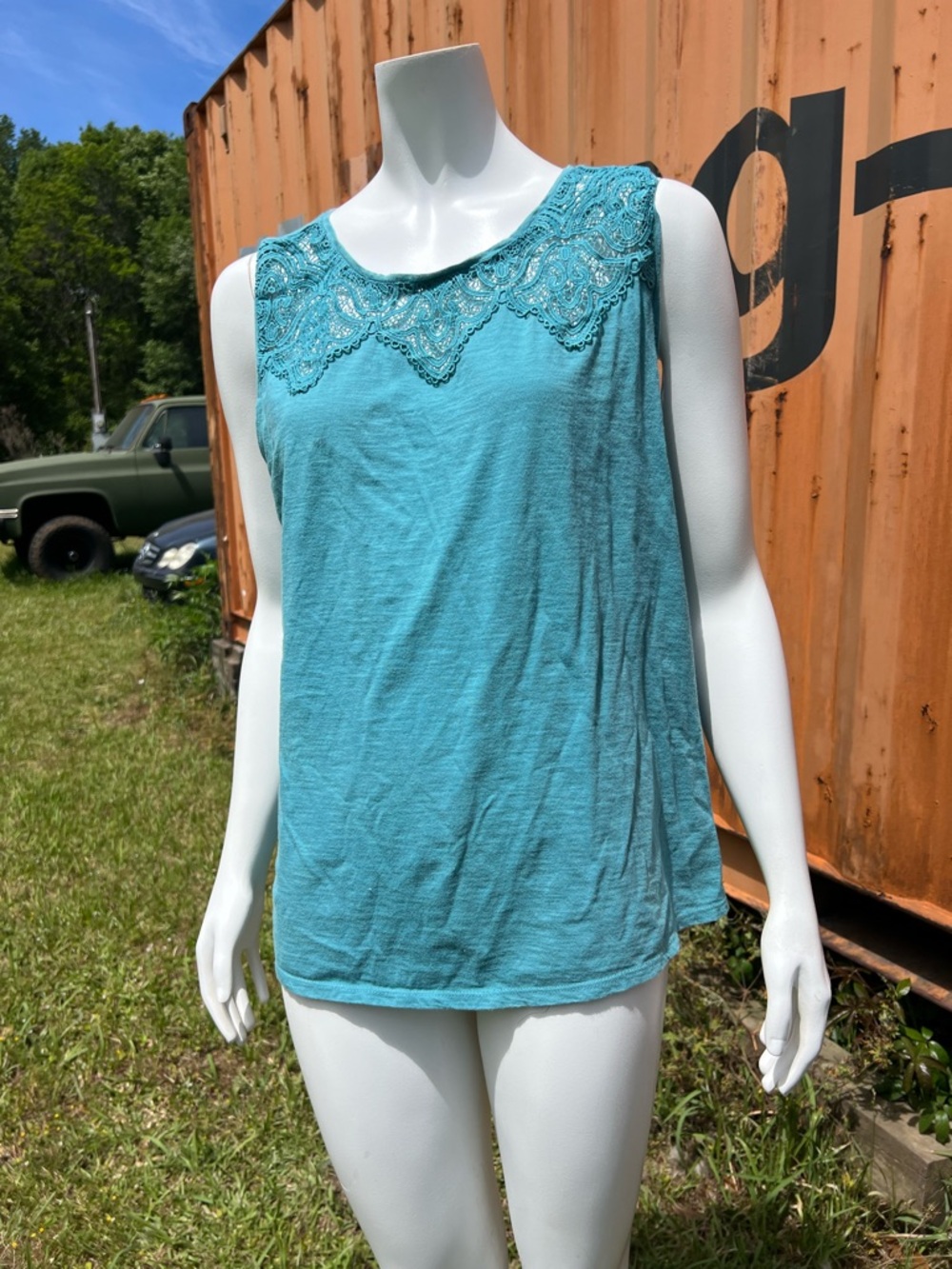 LOFT Teal Lace Yoke Tank